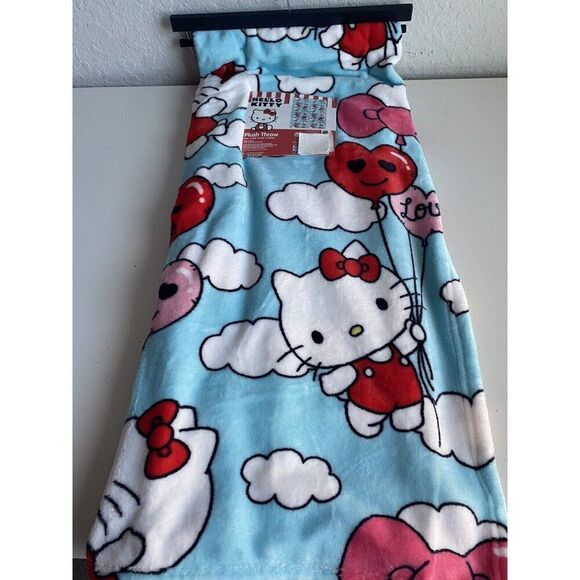 Sanrio Hello Kitty Valentines Love Heart Balloon Soft Throw Blanket 50 X 70” NEW - Picture 1 of 16